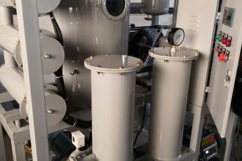 浅谈真空滤油机的液压保；は低